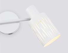 Настенно-потолочный спот Ambrella light TRADITIONAL TR8664 1