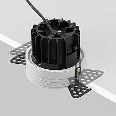 Встраиваемый светодиодный светильник Maytoni Round DL058-12W4K-TRS-W 4