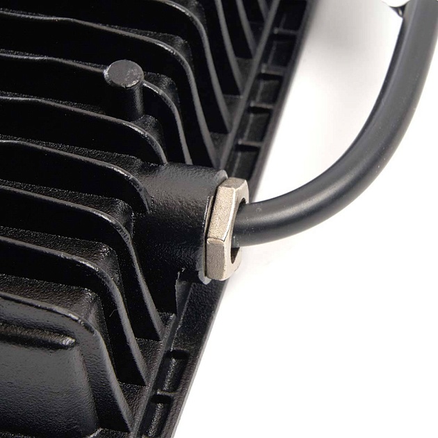 Светодиодный прожектор Feron LL922 100W 32103 изображение 2 Светодиодный прожектор Feron LL922 100W 32103 Фото № 2