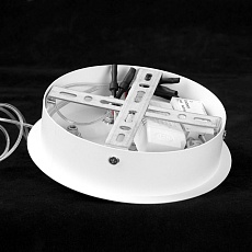 Подвесная светодиодная люстра Lussole Loft Gilbert LSP-7316 1