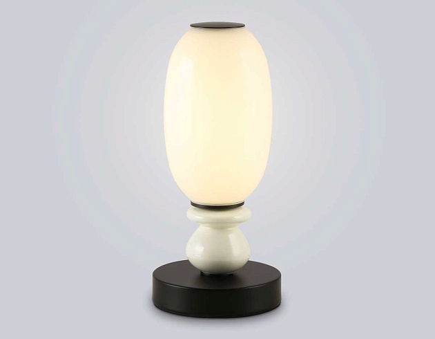 Настольная лампа Ambrella Light HIGH LIGHT LH53154 изображение 1 Настольная лампа Ambrella Light HIGH LIGHT LH53154 Фото № 1