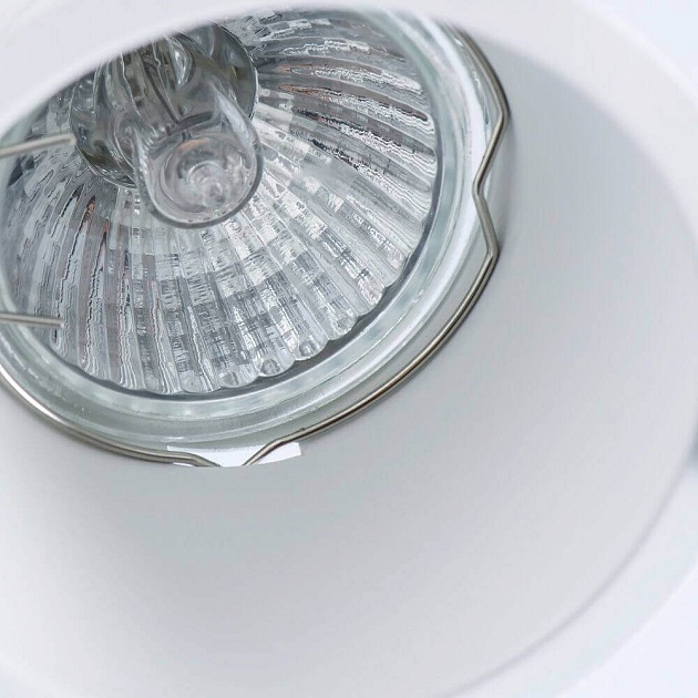 Встраиваемый светильник Arte Lamp A6667PL-1WH изображение 2 Встраиваемый светильник Arte Lamp A6667PL-1WH Фото № 2
