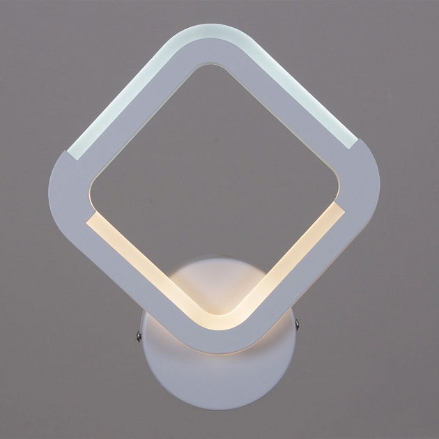Бра Reluce 09821-3.2-01 WH изображение 3 Бра Reluce 09821-3.2-01 WH Фото № 3