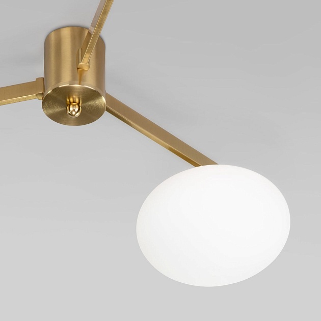 Потолочная люстра Eurosvet Opaline 70220/3 латунь изображение 3 Потолочная люстра Eurosvet Opaline 70220/3 латунь Фото № 3