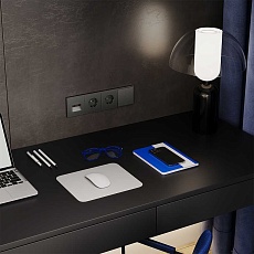 Рамка пластиковая Voltum S70 на 4 поста, (титан) VLS100406 3