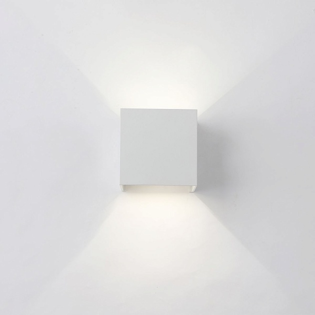 Настенный светодиодный светильник Crystal Lux CLT 520W WH Фото № 3