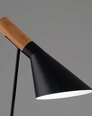 Лампа настольная Moderli Turin V11333-1T 1