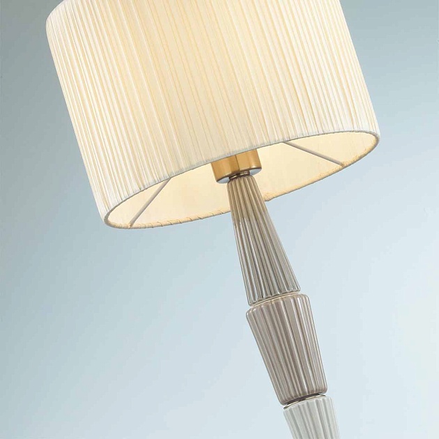 Настольная лампа Odeon Light Exclusive Latte 5403/1T изображение 4 Настольная лампа Odeon Light Exclusive Latte 5403/1T Фото № 4